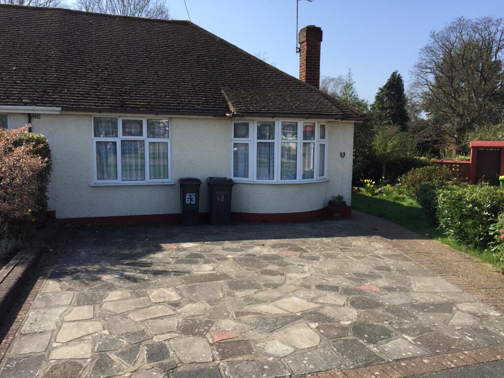 3 bed Semi-detached bungalow for rent in Rayleigh. From oakleighblue.co.uk - Hockley - Essex