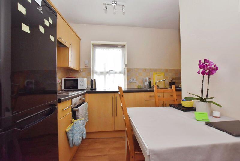 1 bed 1st Floor Flat for rent in Salisbury. From Oliver Chandler - Salisbury 1 bed 1st Floor Flat for rent in Salisbury. From Oliver Chandler - Salisbury