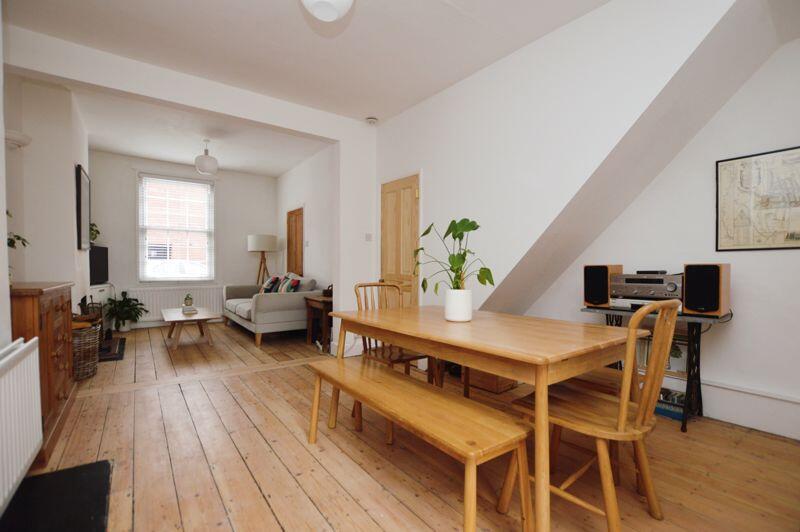 3 bed Mid Terraced House for rent in Salisbury. From Oliver Chandler - Salisbury