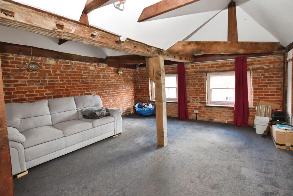 1 bed 1st Floor Flat for rent in Salisbury. From Oliver Chandler - Salisbury 1 bed 1st Floor Flat for rent in Salisbury. From Oliver Chandler - Salisbury