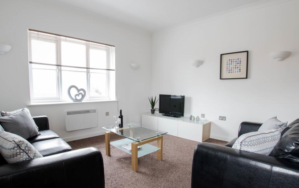 1 bed 1st Floor Flat for rent in Crawley. From ONE RENT - Crawley
