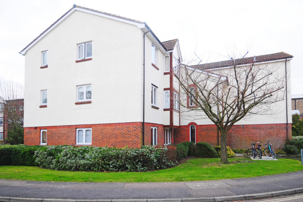 1 bed 1st Floor Flat for rent in Crawley. From ONE RENT - Crawley