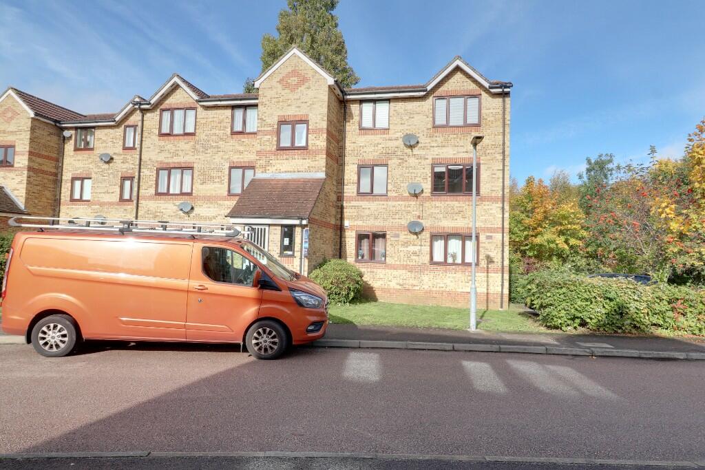 1 bed Apartment for rent in Stevenage. From Own Homes - Stevenage