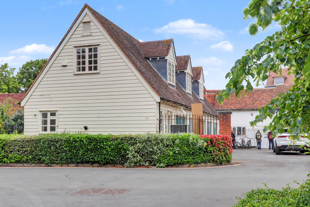 1 bed Coach House for rent in Stevenage. From Own Homes - Stevenage