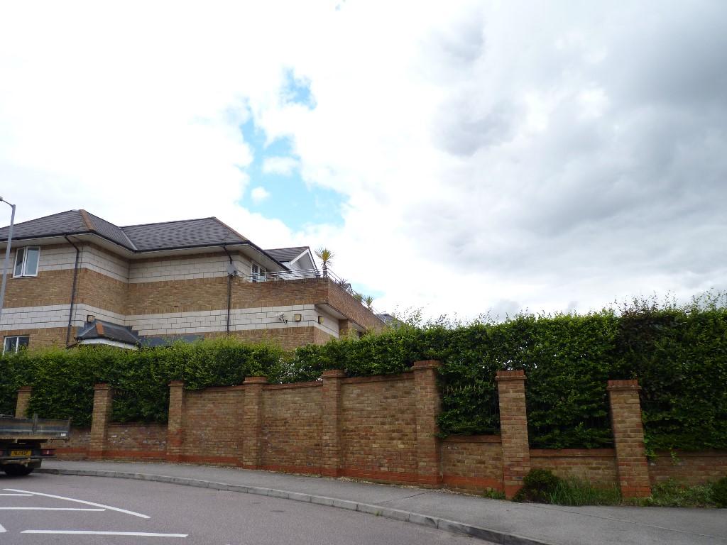 2 bed Apartment for rent in Stevenage. From Own Homes - Stevenage