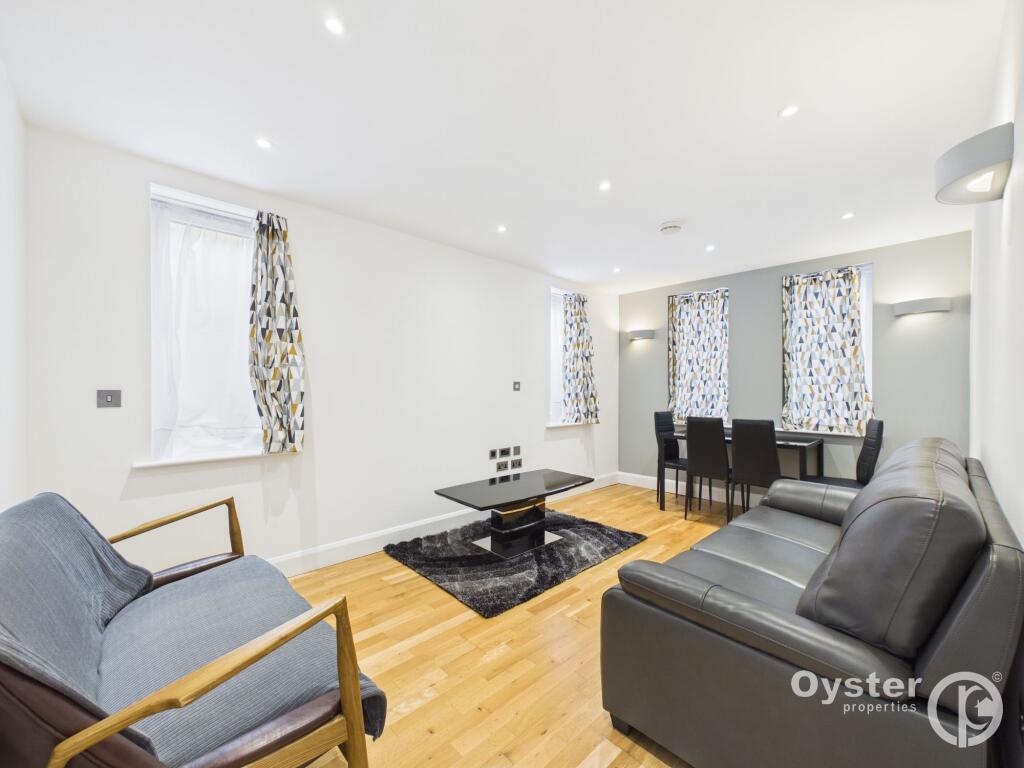 2 bed 1st Floor Flat for rent in Watford. From Oyster Properties - Stanmore