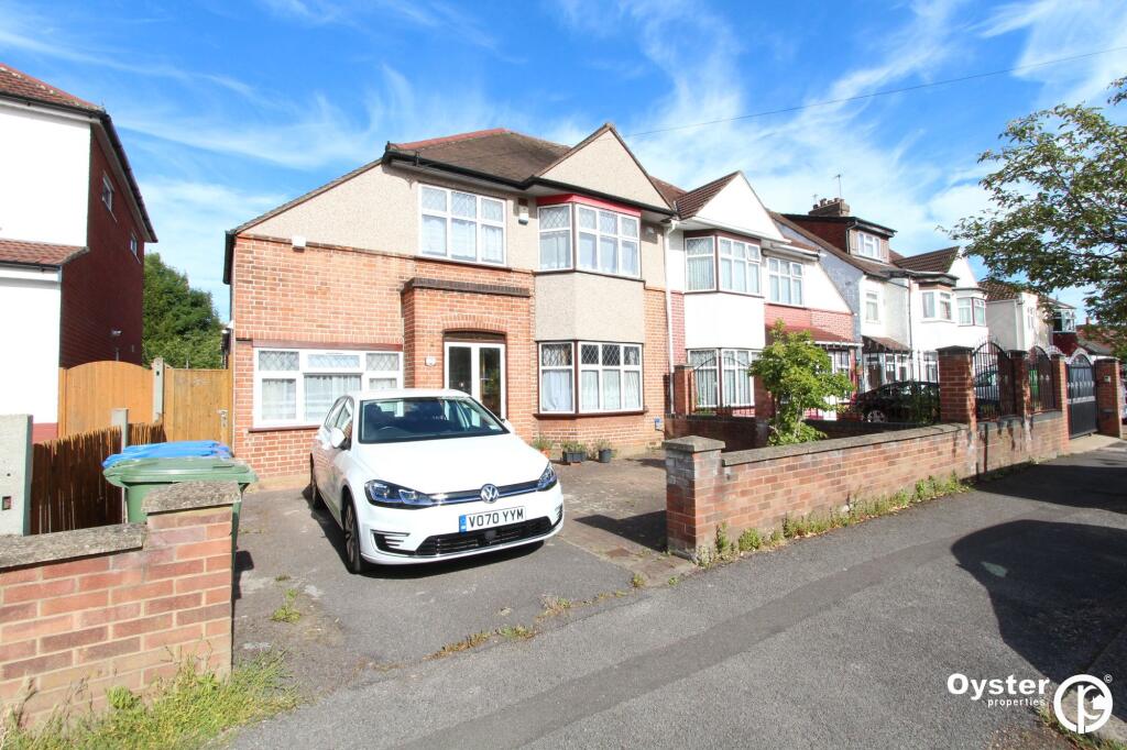 1 bed House Share for rent in Wembley. From Oyster Properties - Stanmore