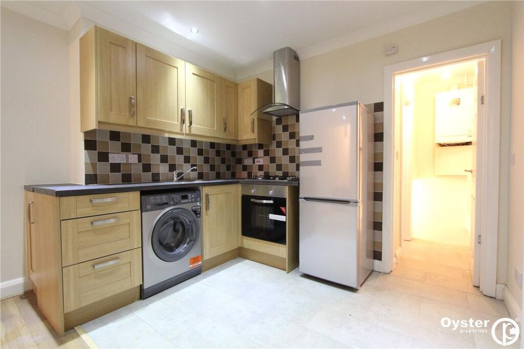 2 bed 1st Floor Flat for rent in Harrow. From Oyster Properties - Stanmore
