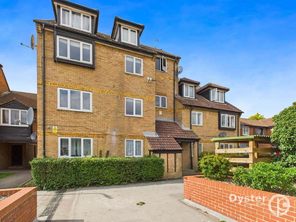 1 bed 1st Floor Flat for rent in Elstree. From Oyster Properties - Stanmore