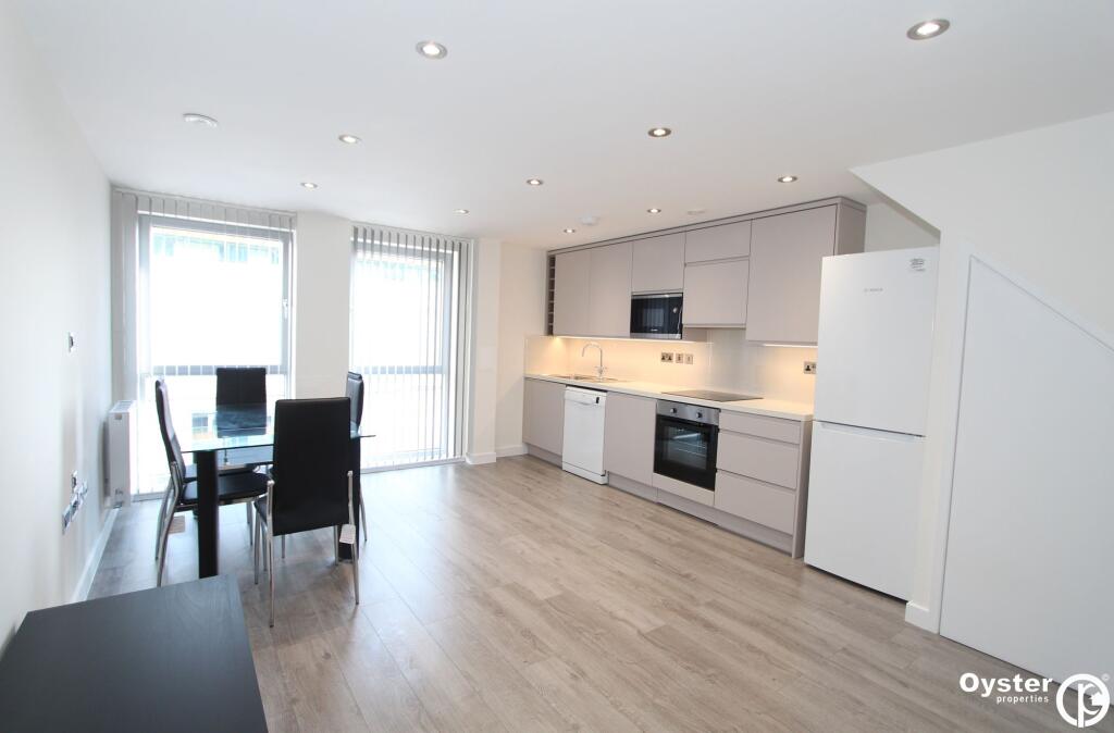 2 bed 1st Floor Flat for rent in Wembley. From Oyster Properties - Stanmore