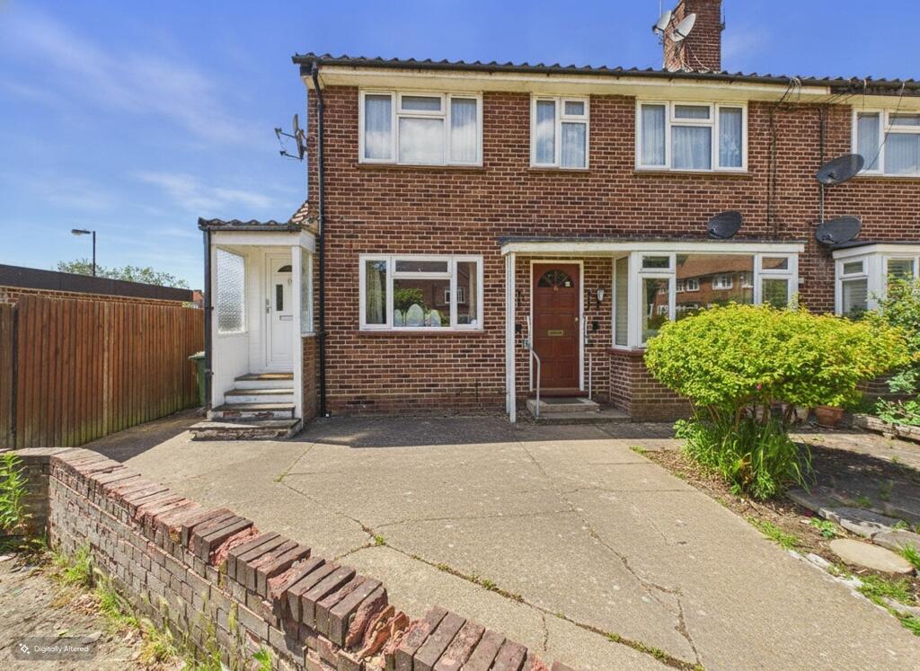 2 bed 1st Floor Flat for rent in Stanmore. From Oyster Properties - Stanmore
