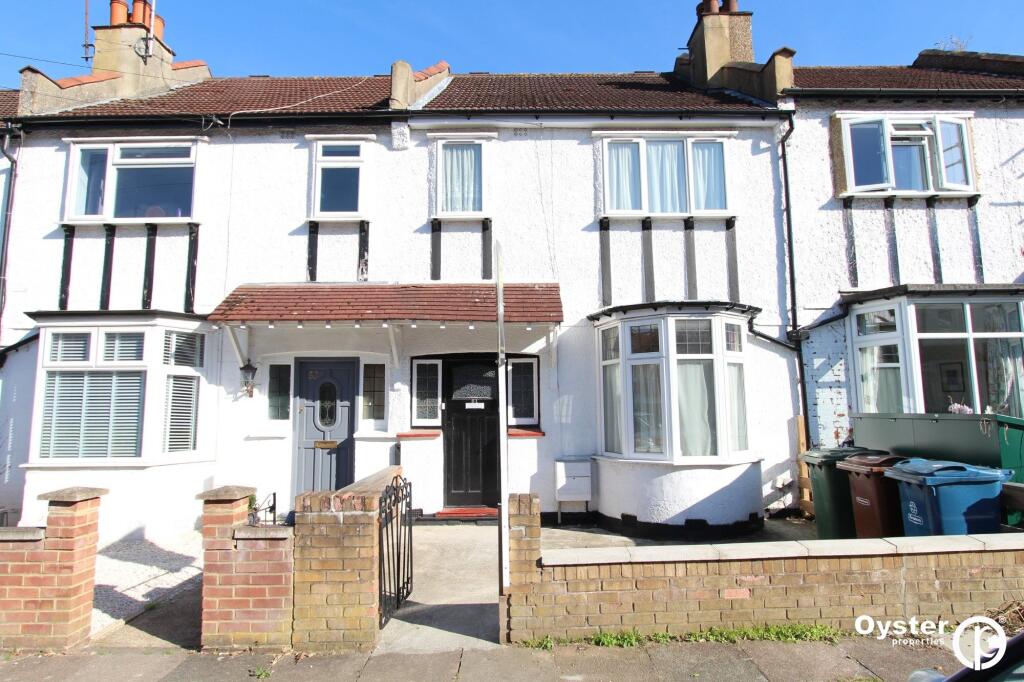 4 bed Mid Terraced House for rent in Harrow. From Oyster Properties - Stanmore