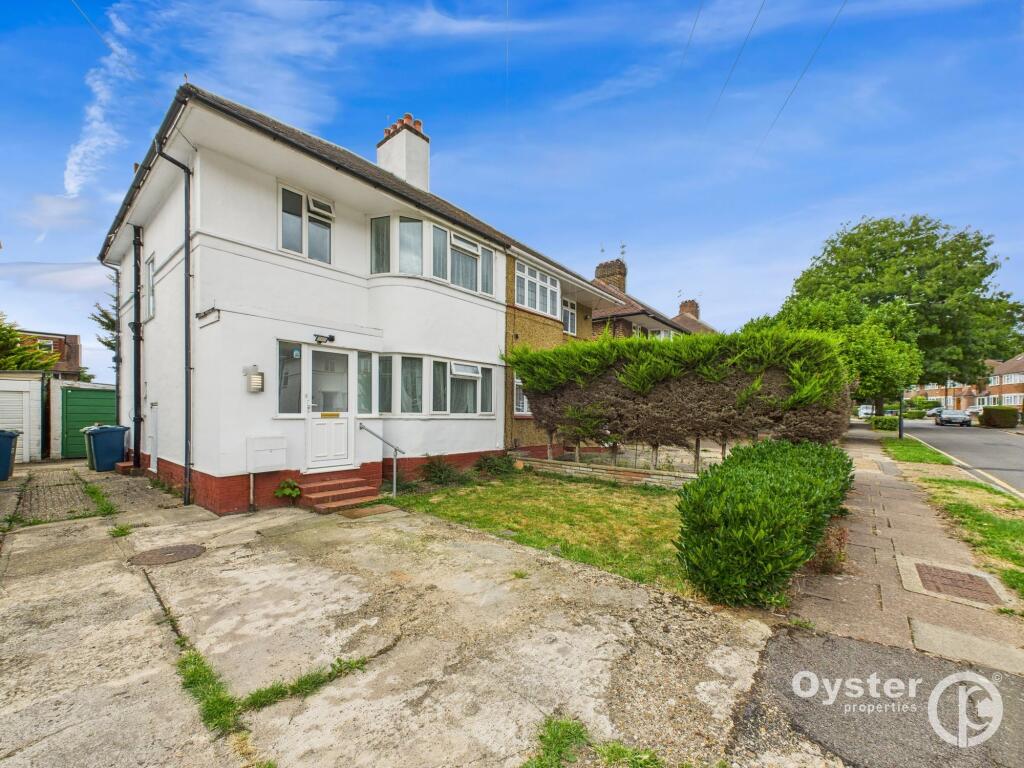3 bed Semi Detached for rent in Stanmore. From Oyster Properties - Stanmore