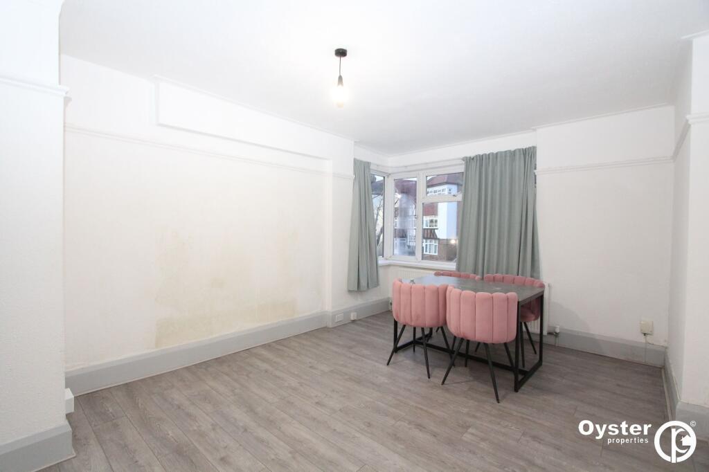 2 bed Apartment for rent in Hendon. From Oyster Properties - Stanmore 2 bed Apartment for rent in Hendon. From Oyster Properties - Stanmore
