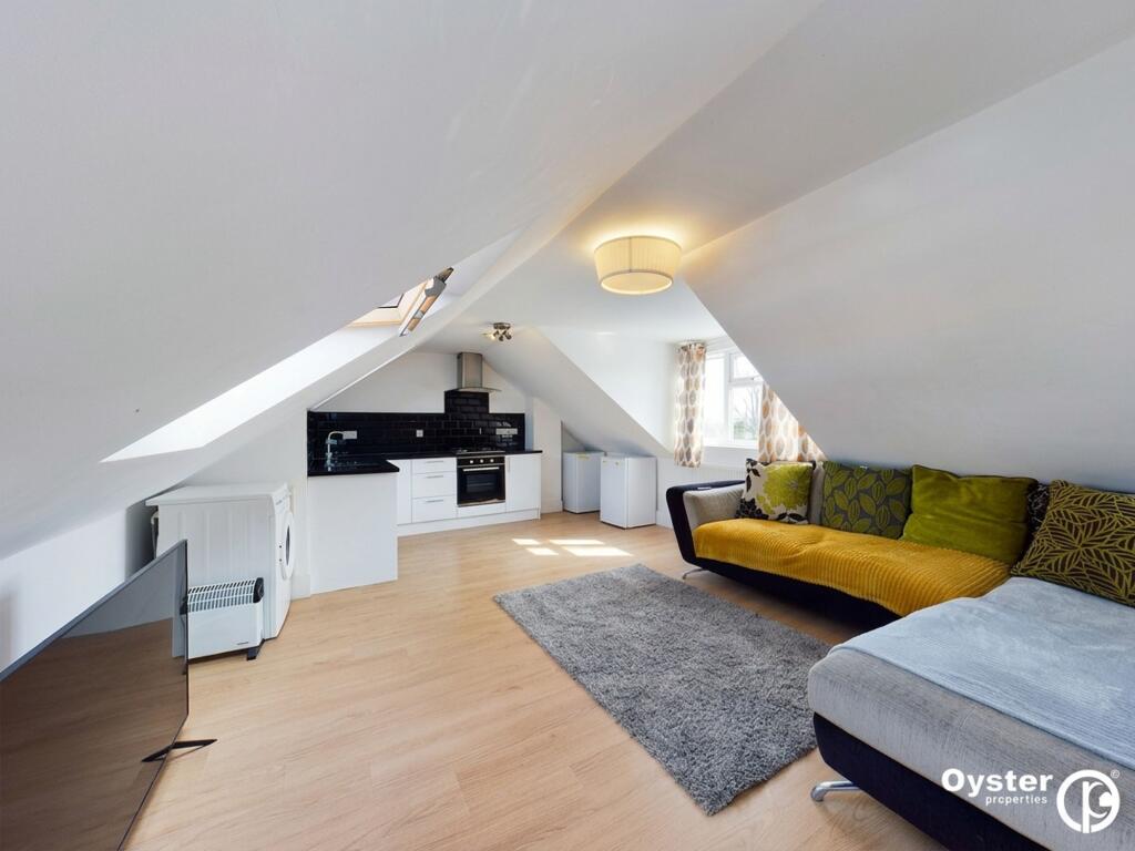 1 bed 1st Floor Flat for rent in Stanmore. From Oyster Properties - Stanmore