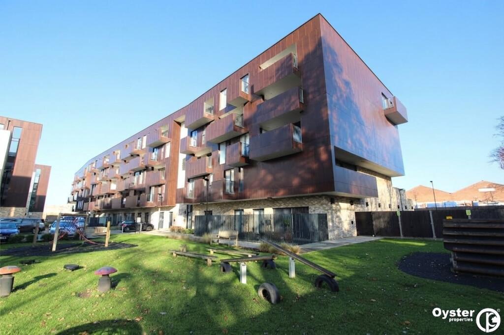 2 bed 1st Floor Flat for rent in Hendon. From Oyster Properties - Stanmore