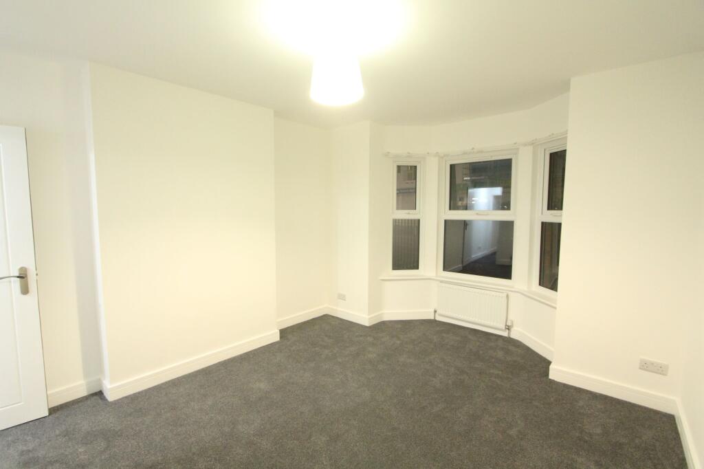 1 bed House (unspecified) for rent in Reading. From Oyster Properties - Stanmore