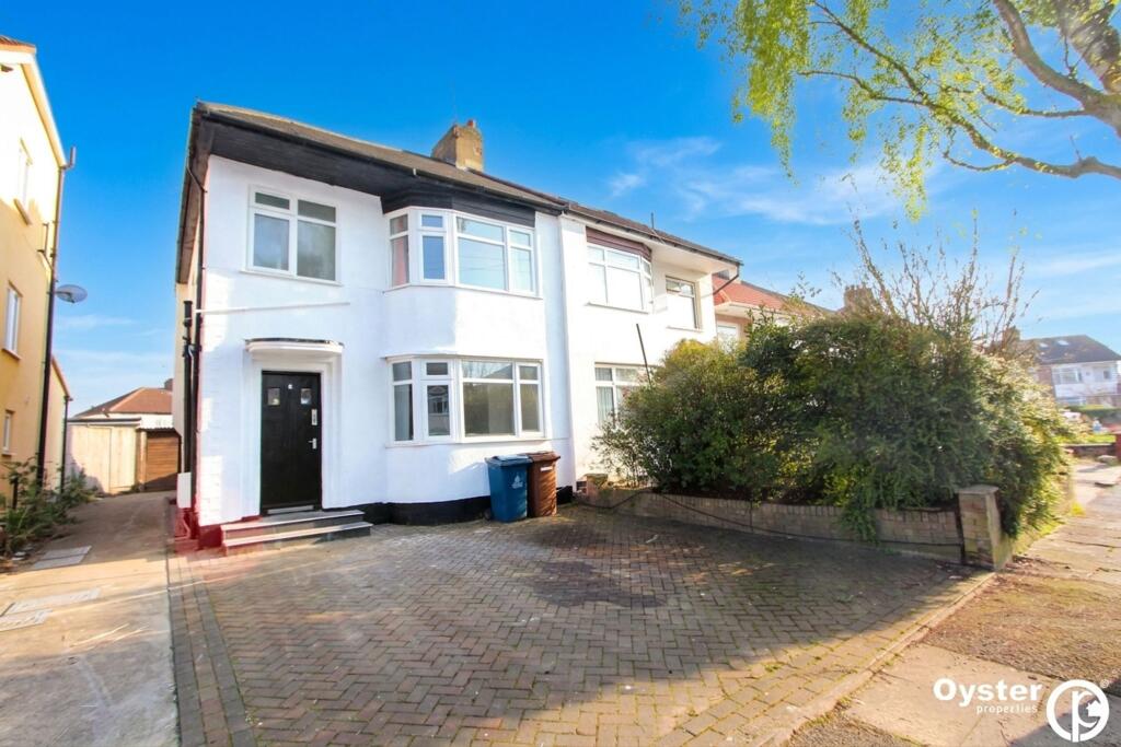 3 bed Semi Detached for rent in Stanmore. From Oyster Properties - Stanmore