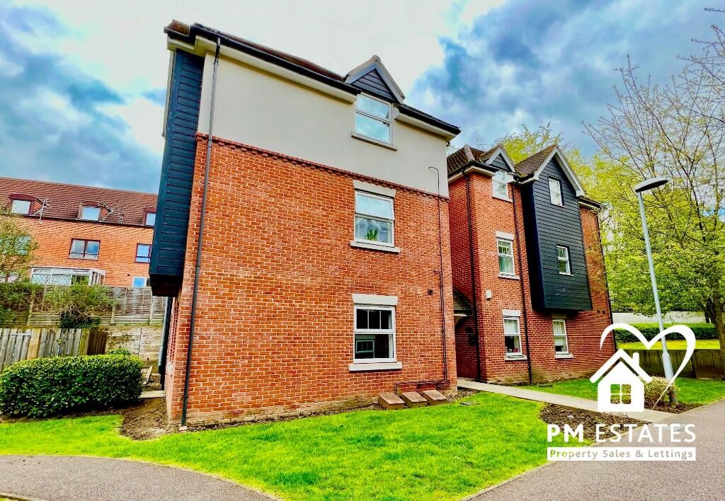 2 bed Apartment for rent in Bishop's Stortford. From P M Estates - Bishop's Stortford