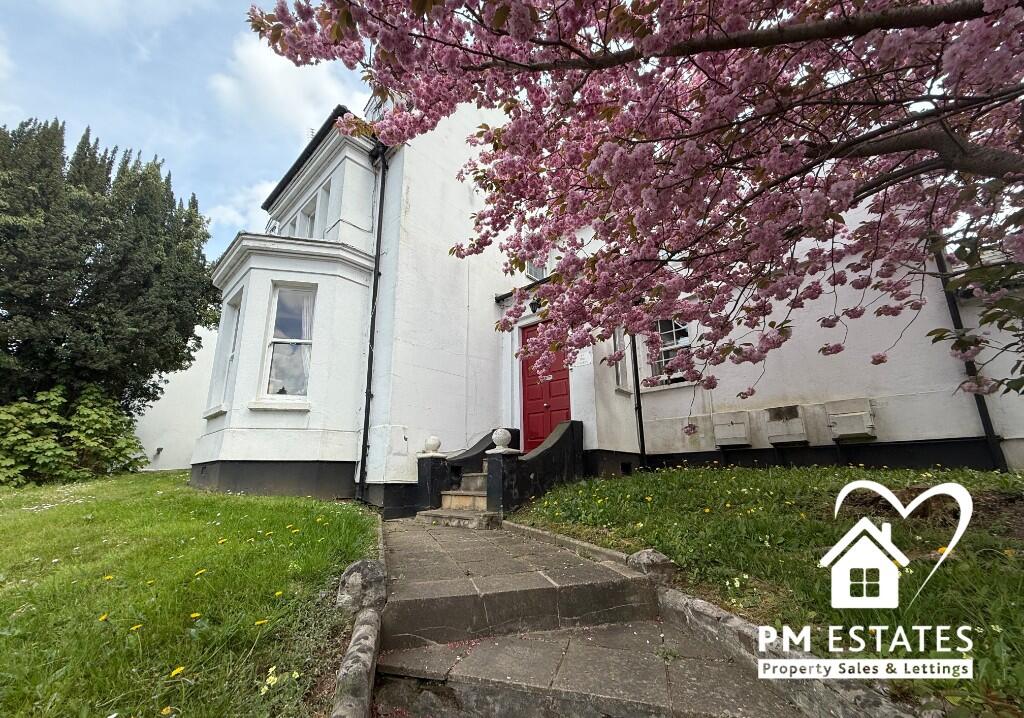 2 bed House (unspecified) for rent in Stansted Mountfitchet. From P M Estates - Bishop's Stortford