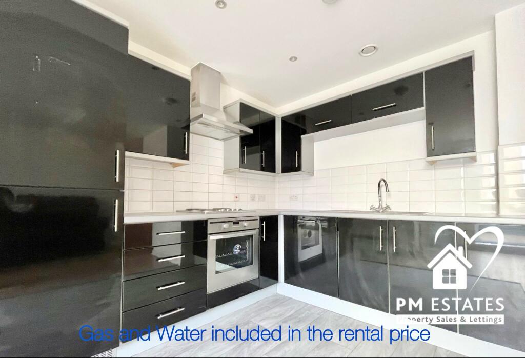 2 bed Apartment for rent in Bishop's Stortford. From P M Estates - Bishop's Stortford