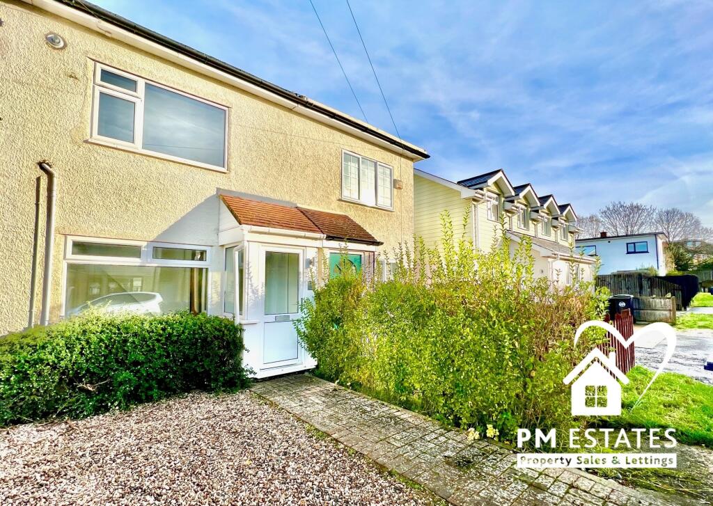2 bed Mid Terraced House for rent in Bishop's Stortford. From P M Estates - Bishop's Stortford 2 bed Mid Terraced House for rent in Bishop's Stortford. From P M Estates - Bishop's Stortford