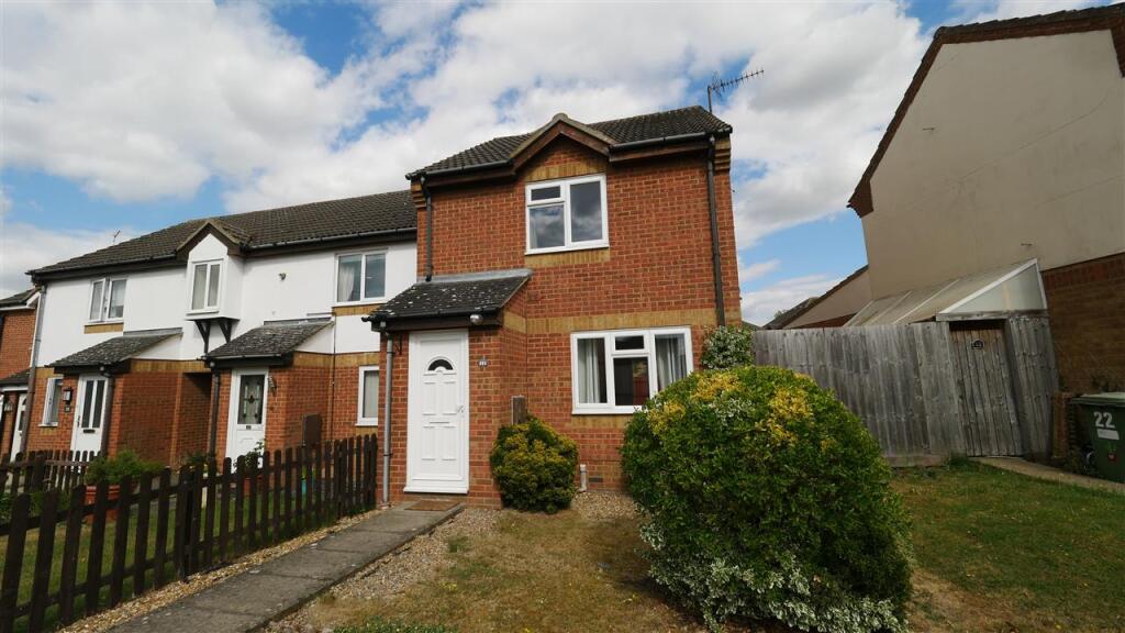 2 bed End of Terrace for rent in Chatteris. From Parker Properties - St Ives