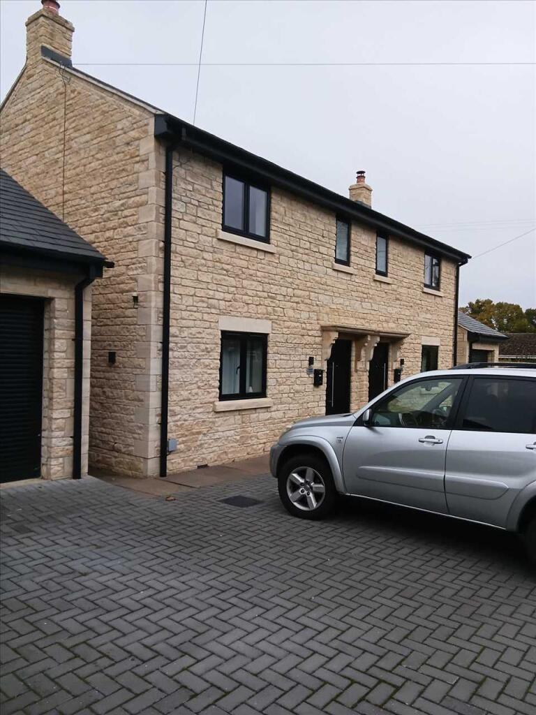 2 bed Semi Detached for rent in Old Hurst. From Parker Properties - St Ives