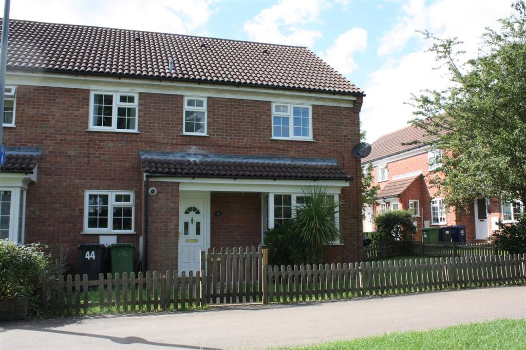2 bed Not Specified for rent in St Ives. From Parker Properties - St Ives