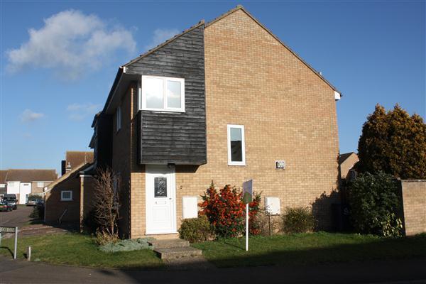 3 bed End of Terrace for rent in St Ives. From Parker Properties - St Ives 3 bed End of Terrace for rent in St Ives. From Parker Properties - St Ives