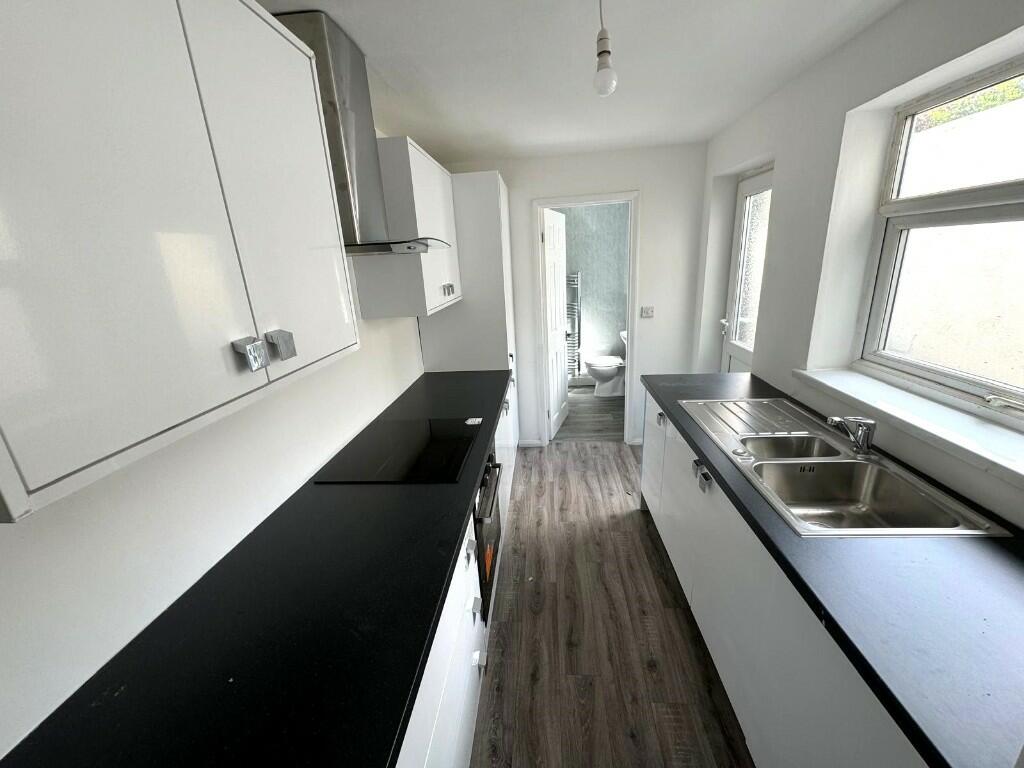 2 bed Mid Terraced House for rent in Brotton. From Parker Stag Ltd - Redcar