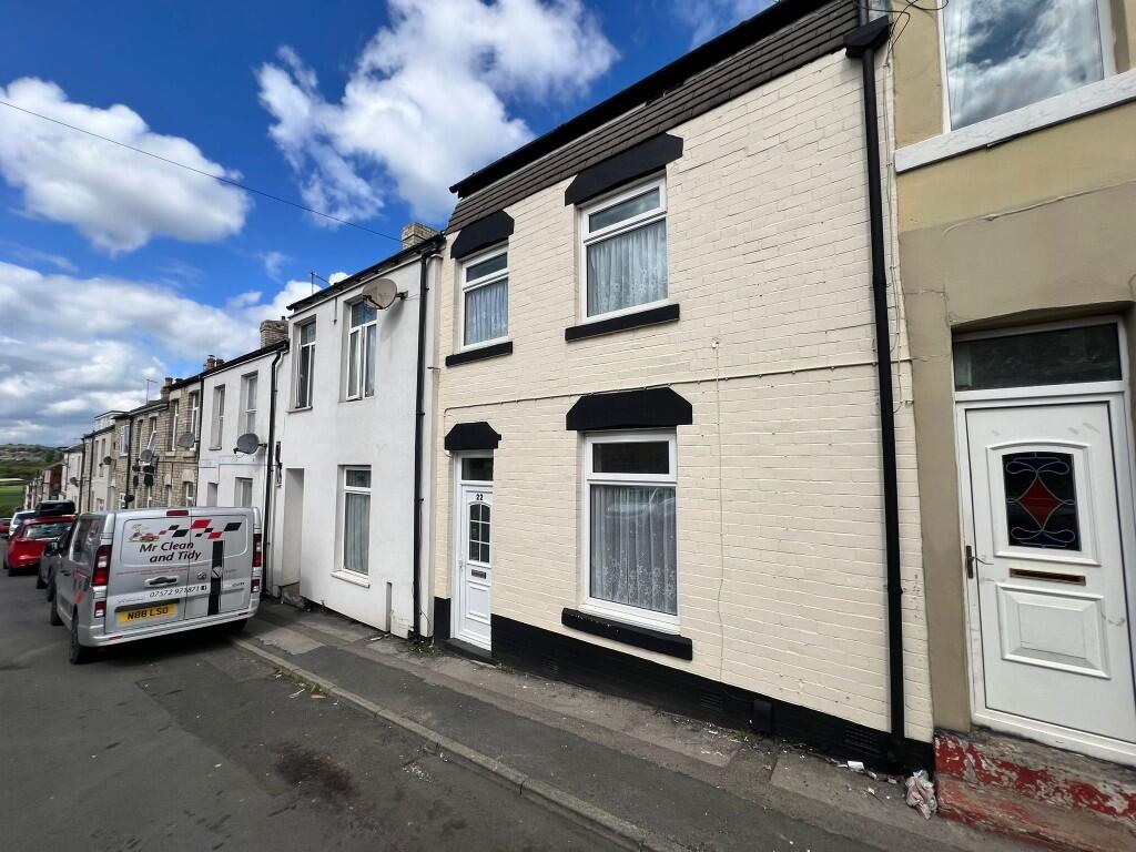 3 bed Mid Terraced House for rent in Brotton. From Parker Stag Ltd - Redcar