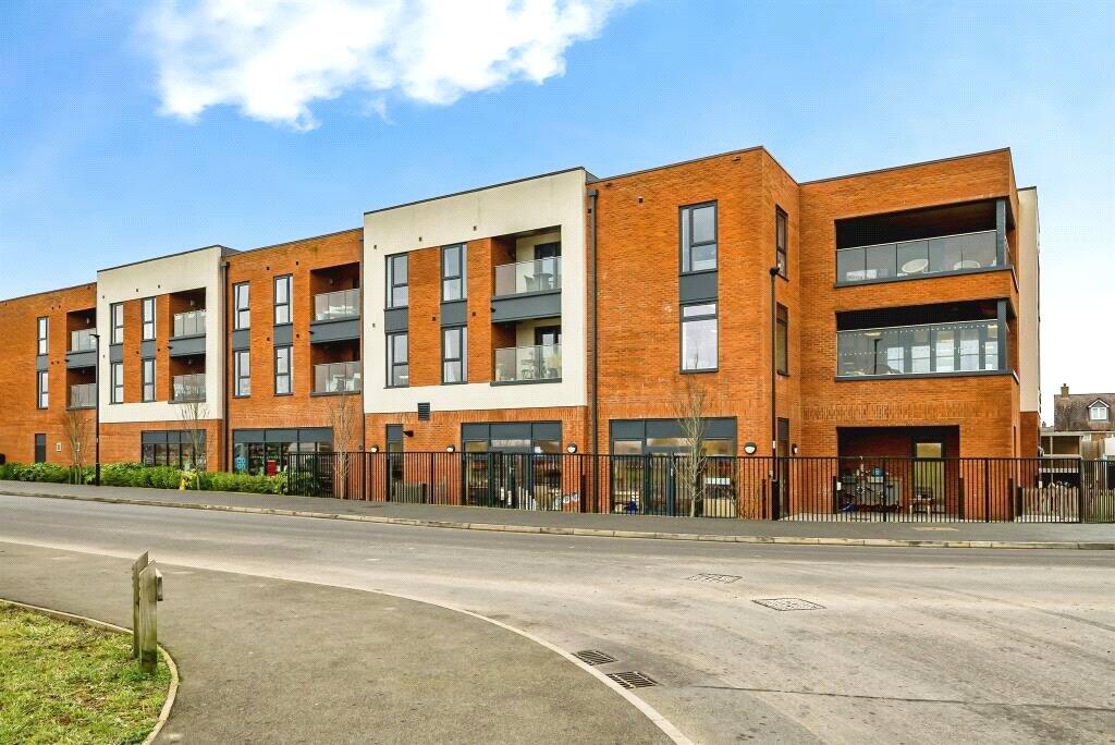 2 bed Apartment for rent in Haddenham. From Parkers Estate Agents - Chinnor