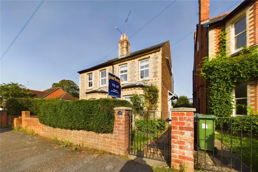 3 bed Semi Detached for rent in Pangbourne. From Parkers Estate Agents - Covering West Berkshire and Hampshire 3 bed Semi Detached for rent in Pangbourne. From Parkers Estate Agents - Covering West Berkshire and Hampshire