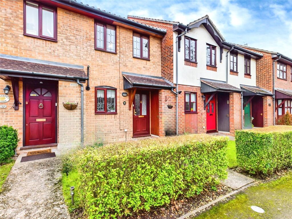 2 bed Mid Terraced House for rent in Reading. From Parkers Estate Agents - Covering West Berkshire and Hampshire 2 bed Mid Terraced House for rent in Reading. From Parkers Estate Agents - Covering West Berkshire and Hampshire