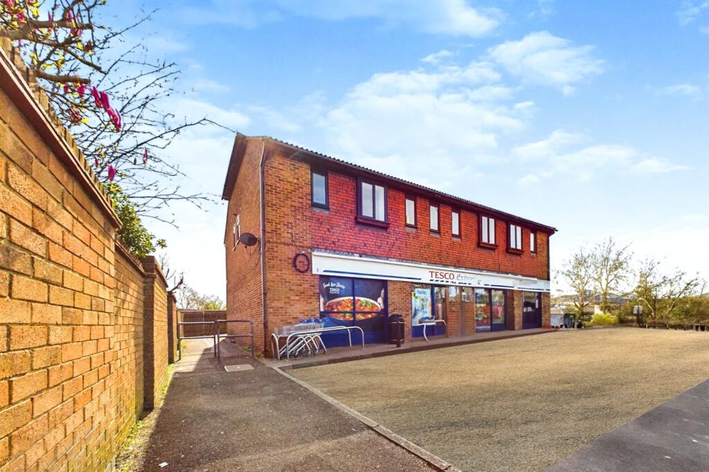 1 bed Apartment for rent in Reading. From Parkers Estate Agents - Covering West Berkshire and Hampshire