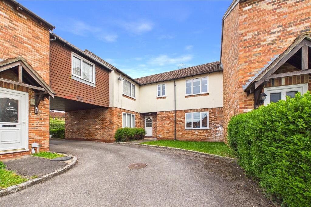 1 bed Apartment for rent in Thatcham. From Parkers Estate Agents - Covering West Berkshire and Hampshire