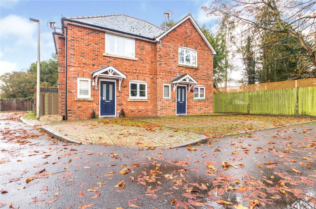 2 bed Semi Detached for rent in Burghfield. From Parkers Estate Agents - Covering West Berkshire and Hampshire