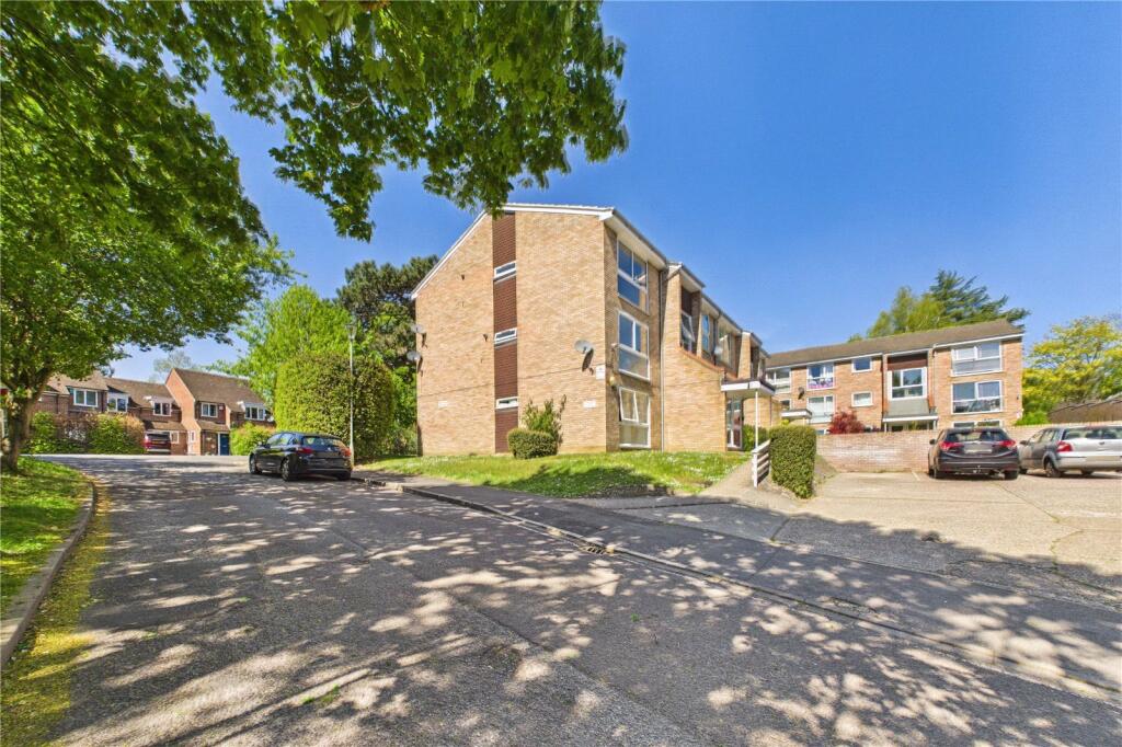 1 bed Apartment for rent in Burghfield. From Parkers Estate Agents - Covering West Berkshire and Hampshire