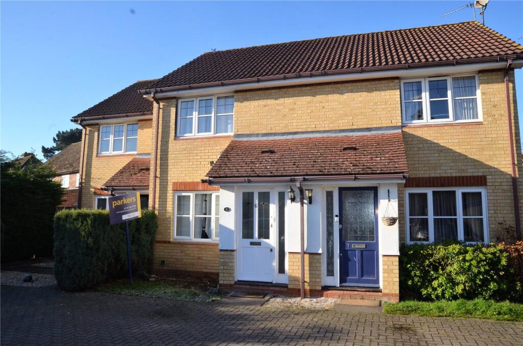 2 bed Mid Terraced House for rent in Theale. From Parkers Estate Agents - Covering West Berkshire and Hampshire