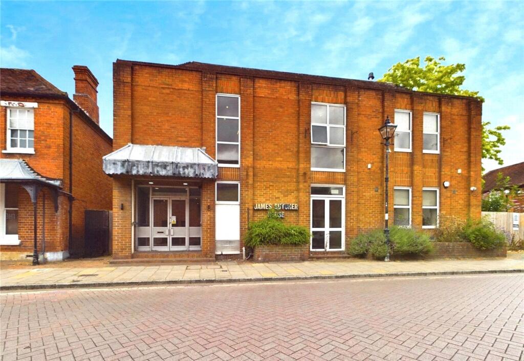1 bed Apartment for rent in Theale. From Parkers Estate Agents - Covering West Berkshire and Hampshire 1 bed Apartment for rent in Theale. From Parkers Estate Agents - Covering West Berkshire and Hampshire