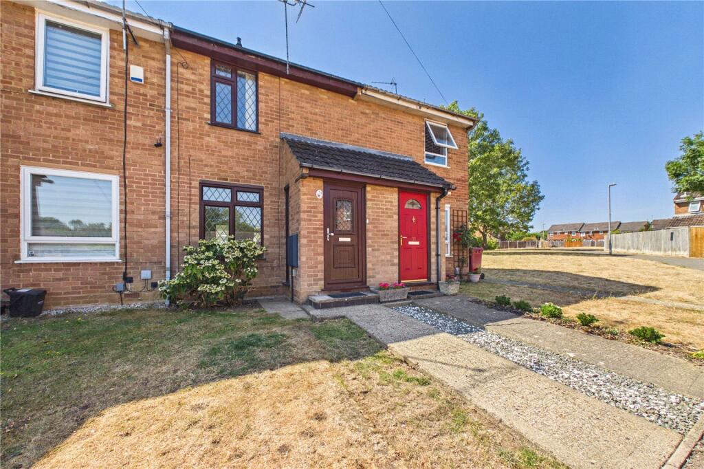2 bed Mid Terraced House for rent in Burghfield. From Parkers Estate Agents - Covering West Berkshire and Hampshire