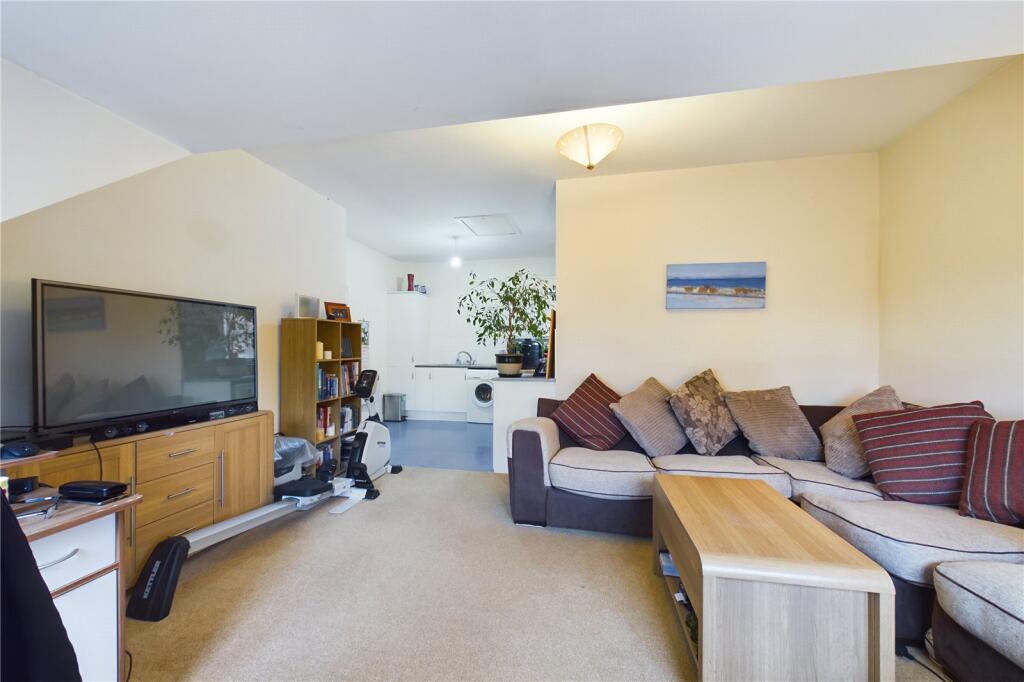 1 bed Apartment for rent in Theale. From Parkers Estate Agents - Covering West Berkshire and Hampshire
