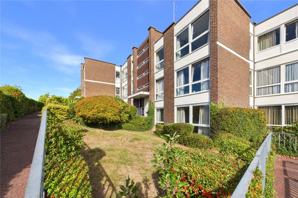 2 bed Apartment for rent in Pangbourne. From Parkers Estate Agents - Covering West Berkshire and Hampshire