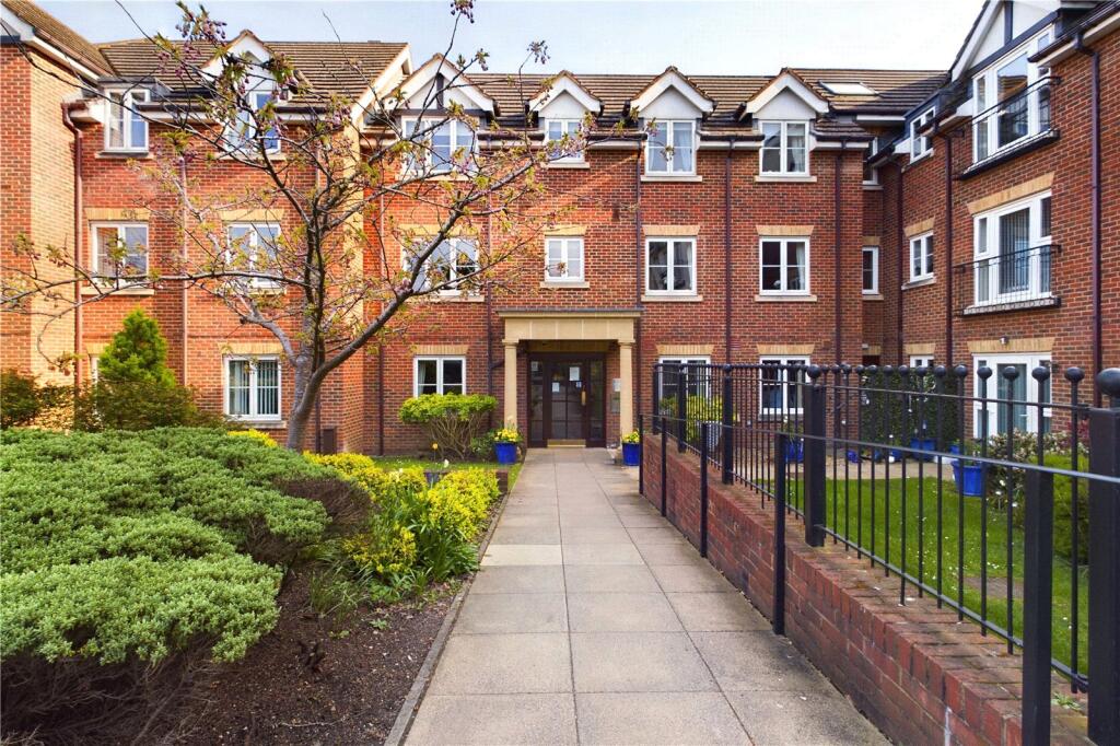 1 bed Apartment for rent in Theale. From Parkers Estate Agents - Covering West Berkshire and Hampshire