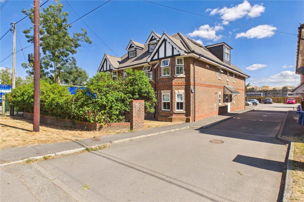 1 bed Apartment for rent in Theale. From Parkers Estate Agents - Covering West Berkshire and Hampshire 1 bed Apartment for rent in Theale. From Parkers Estate Agents - Covering West Berkshire and Hampshire