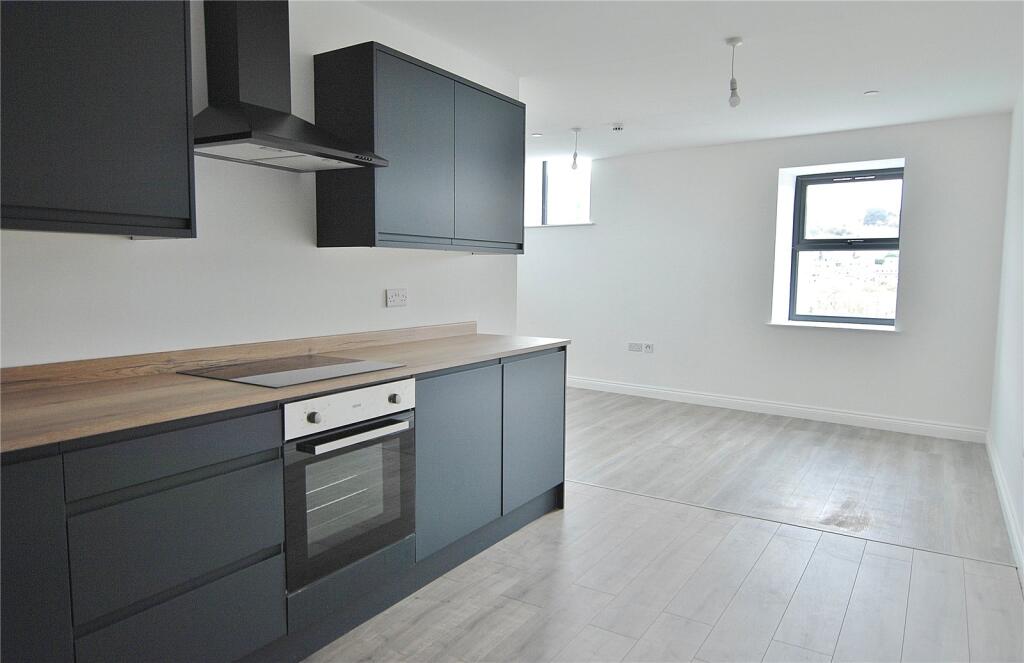 2 bed Apartment for rent in Stroud. From Parkers Estate Agents - Stroud 2 bed Apartment for rent in Stroud. From Parkers Estate Agents - Stroud