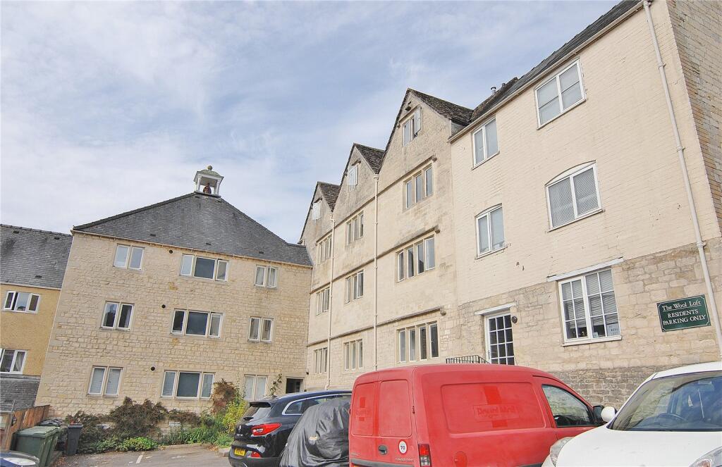 2 bed Apartment for rent in Nailsworth. From Parkers Estate Agents - Stroud 2 bed Apartment for rent in Nailsworth. From Parkers Estate Agents - Stroud