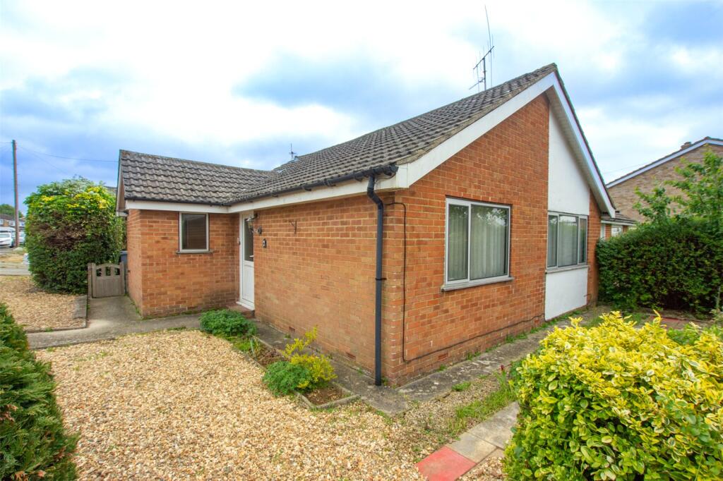 2 bed Detached for rent in Witney. From Parkers Estate Agents - Witney