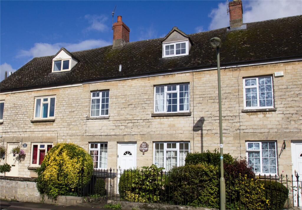 2 bed Apartment for rent in Witney. From Parkers Estate Agents - Witney